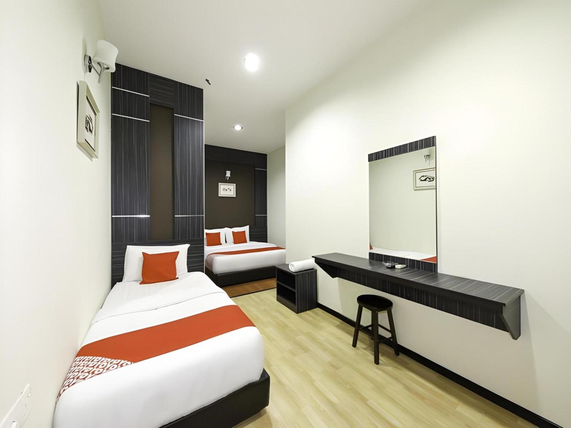 Capital O 812 Hotel Smc Seksyen 13 شاه علام المظهر الخارجي الصورة