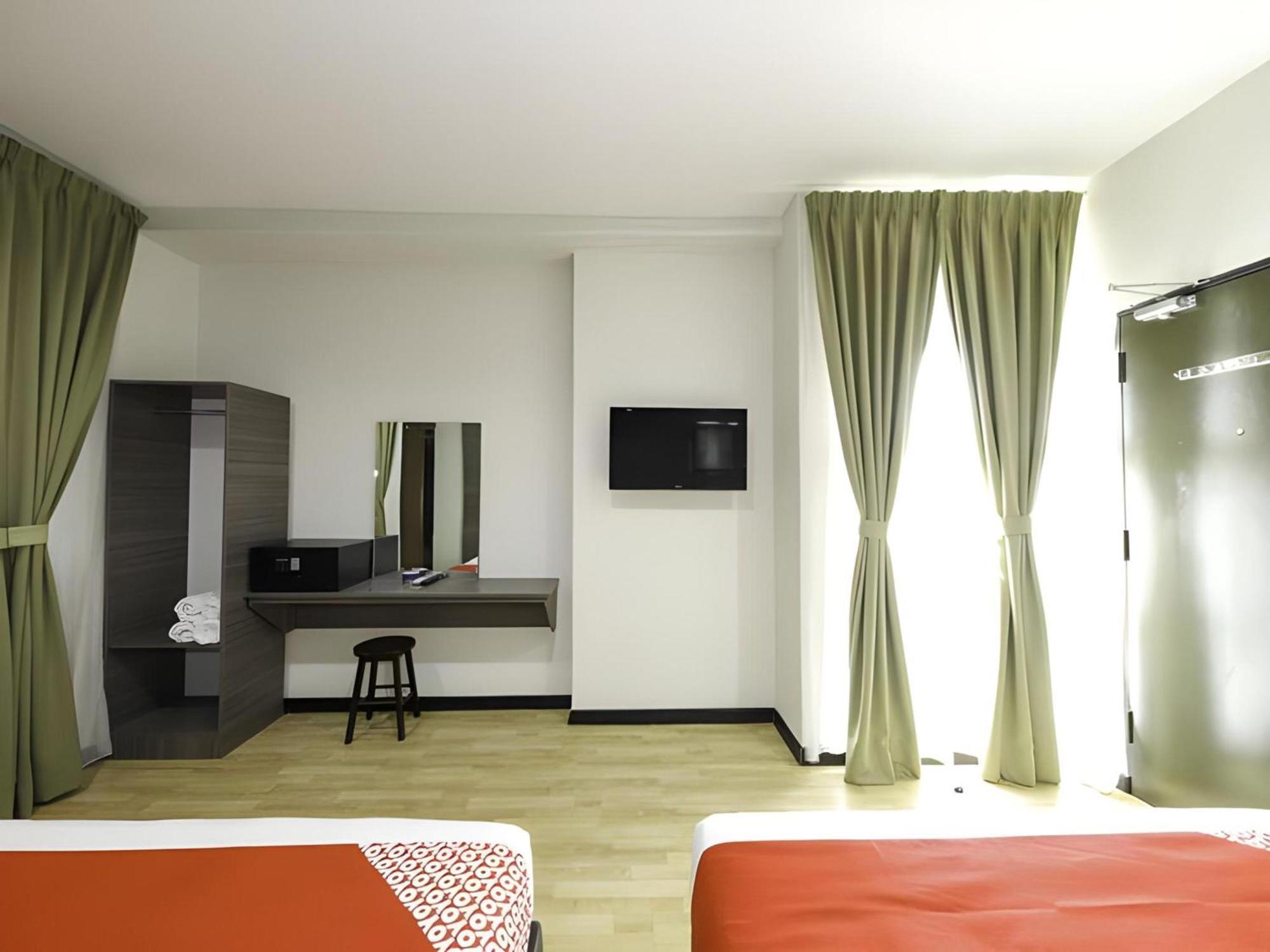 Capital O 812 Hotel Smc Seksyen 13 شاه علام المظهر الخارجي الصورة