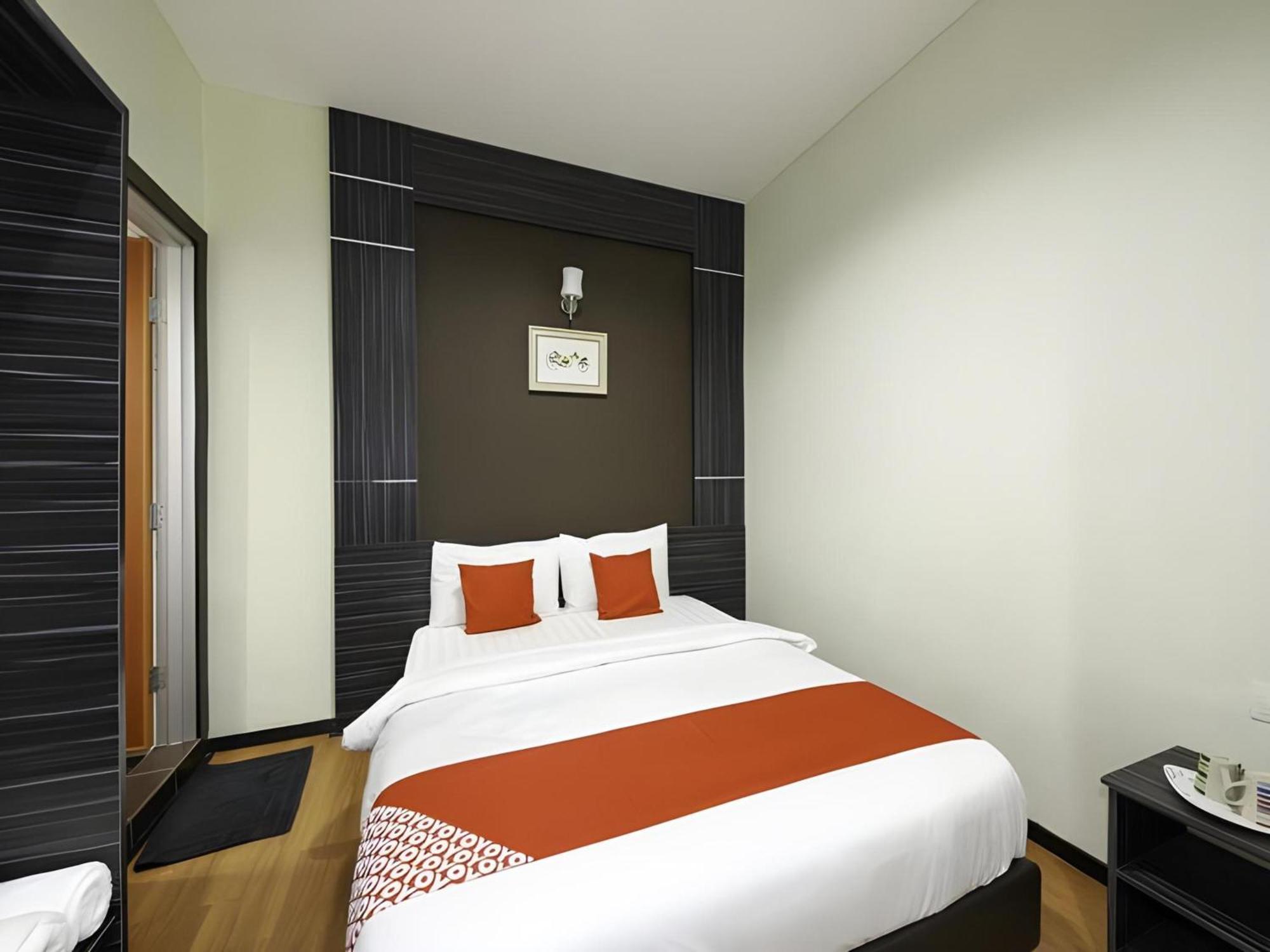 Capital O 812 Hotel Smc Seksyen 13 شاه علام المظهر الخارجي الصورة
